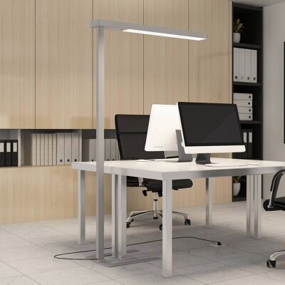 Lampadaire LED Arcchio Susi avec Variateur Tactile - Bureau - Publicité Lampadaire LED Arcchio Susi avec Variateur Tactile - Bureau - Publicité