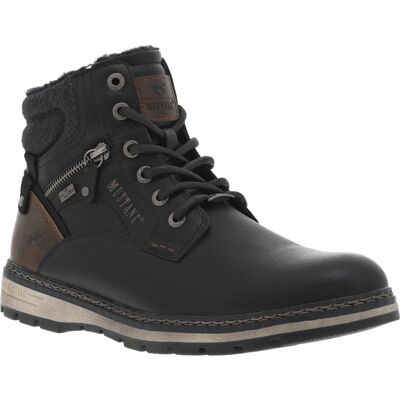 Mustang - Bottines Mustang Noire Et à Lacets Ronds - Noires 42 - Publicité Mustang - Bottines Mustang Noire Et à Lacets Ronds - Noires 42 - Publicité