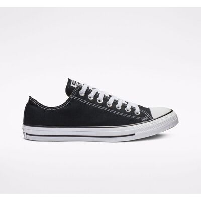 Baskets Converse Chuck Taylor All Star classic Noir 46 - Publicité Baskets Converse Chuck Taylor All Star classic Noir 46 - Publicité