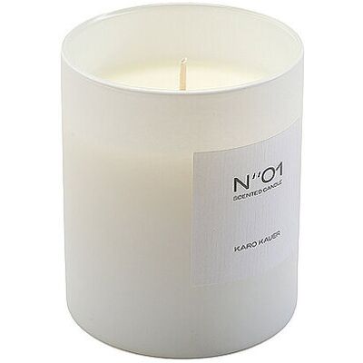 Karo Kauer Bougie parfumée SCENTED CANDLE white blanc - Publicité Karo Kauer Bougie parfumée SCENTED CANDLE white blanc - Publicité