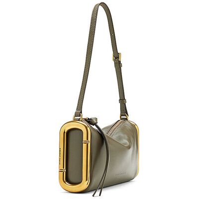 Marc Jacobs Sac en cuir - Sac à bandoulière SCENE Small olive - Publicité Marc Jacobs Sac en cuir - Sac à bandoulière SCENE Small olive - Publicité