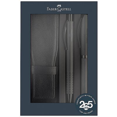 Faber-Castell Coffret cadeau stylo-plume moyen et stylo-bille Essentio Aluminium Noir noir - Publicité Faber-Castell Coffret cadeau stylo-plume moyen et stylo-bille Essentio Aluminium Noir noir - Publicité