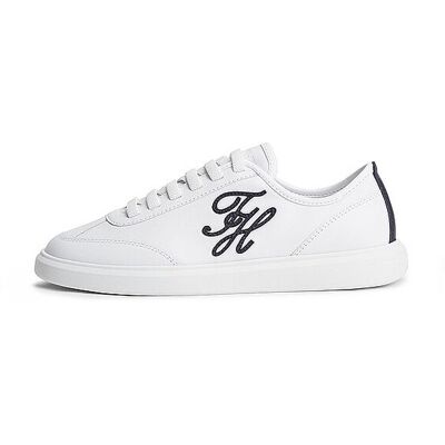 Tommy Hilfiger Sneaker TH ICON blanc 37 - Publicité Tommy Hilfiger Sneaker TH ICON blanc 37 - Publicité