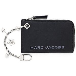 Marc Jacobs Breloque de sac THE COIN PURSE CHARM noir - Publicité Marc Jacobs Breloque de sac THE COIN PURSE CHARM noir - Publicité