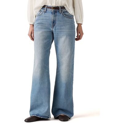 Levis Jeans Jambe Large Coupe Bootcut bleu clair 27/L29 - Publicité Levis Jeans Jambe Large Coupe Bootcut bleu clair 27/L29 - Publicité