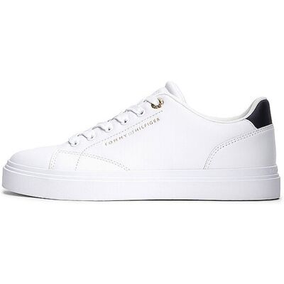 Tommy Hilfiger Sneaker TH FEMININE blanc 37 - Publicité Tommy Hilfiger Sneaker TH FEMININE blanc 37 - Publicité