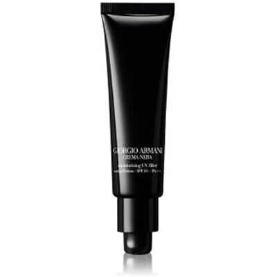 Giorgio Armani Crema Nera Hydratante - SPF 50+ - 30ml - Publicité Giorgio Armani Crema Nera Hydratante - SPF 50+ - 30ml - Publicité
