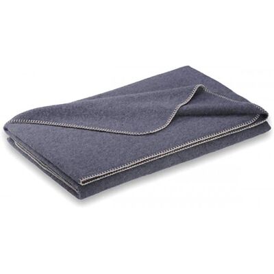 Steiner 1888 Alina Couverture en Laine - Wool Blanket - Publicité Steiner 1888 Alina Couverture en Laine - Wool Blanket - Publicité