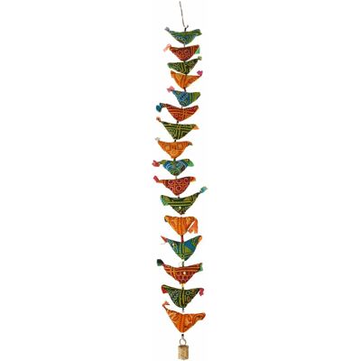 Décoration à suspendre 16 oiseaux en tissu Rex London Vert 3,0x12,0x103,0 cm - Publicité Décoration à suspendre 16 oiseaux en tissu Rex London Vert 3,0x12,0x103,0 cm - Publicité