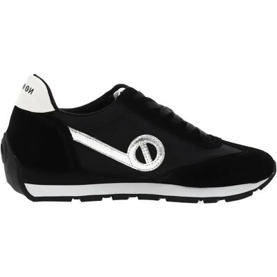 Baskets femme No Name City run jogger breaker/suede Noir 38 - Publicité Baskets femme No Name City run jogger breaker/suede Noir 38 - Publicité