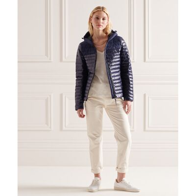 Doudoune femme Superdry Core Studios Bleu 36 - Publicité Doudoune femme Superdry Core Studios Bleu 36 - Publicité