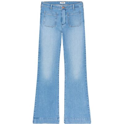 Jeans flare femme Wrangler Bleu 31x34 - Publicité Jeans flare femme Wrangler Bleu 31x34 - Publicité