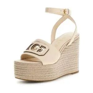 Sandales femme Guess Tanvee Beige 40 - Publicité Sandales femme Guess Tanvee Beige 40 - Publicité