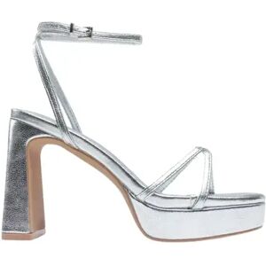 Sandales à talon femme Mim Shoes Greta Argenté 36 - Publicité Sandales à talon femme Mim Shoes Greta Argenté 36 - Publicité