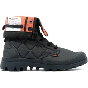 Baskets Palladium Baggy Re-quilted Noir 40 - Publicité Baskets Palladium Baggy Re-quilted Noir 40 - Publicité
