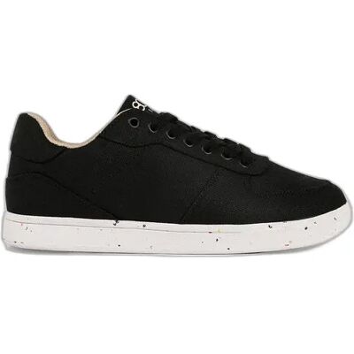 Baskets 8000Kicks Seeker Noir 41/42 - Publicité Baskets 8000Kicks Seeker Noir 41/42 - Publicité