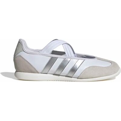 Baskets femme adidas Barreda Mary Jane Blanc 43 1/3 - Publicité Baskets femme adidas Barreda Mary Jane Blanc 43 1/3 - Publicité
