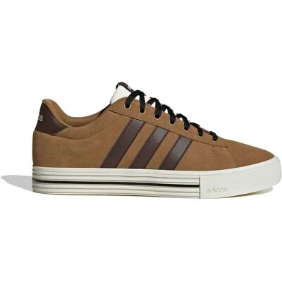Baskets adidas Daily 4.0 Marron 44 - Publicité Baskets adidas Daily 4.0 Marron 44 - Publicité
