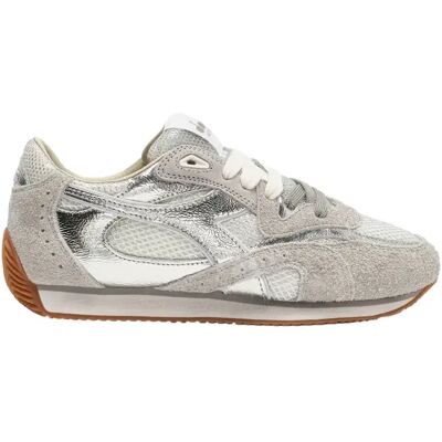 Baskets femme Diadora Equipe Revenge Gris 37 - Publicité Baskets femme Diadora Equipe Revenge Gris 37 - Publicité