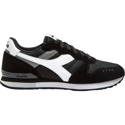 Baskets en daim Diadora Camaro M2 Noir 36 - Publicité Baskets en daim Diadora Camaro M2 Noir 36 - Publicité