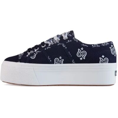 Baskets femme Superga 2790 - Cots Bandanasilk Bleu 35 - Publicité Baskets femme Superga 2790 - Cots Bandanasilk Bleu 35 - Publicité