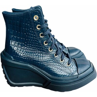 Bottines en cuir femme Converse Chuck 70 De Luxe Bleu 38,5 Female - Publicité Bottines en cuir femme Converse Chuck 70 De Luxe Bleu 38,5 Female - Publicité