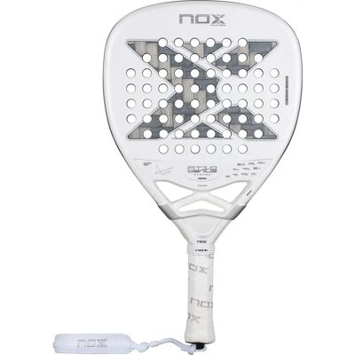 Raquette de padel Nox AT10 Genius Attack 12K Alum Xtrem par Agustín Tapia Blanc TU Unisex - Publicité Raquette de padel Nox AT10 Genius Attack 12K Alum Xtrem par Agustín Tapia Blanc TU Unisex - Publicité