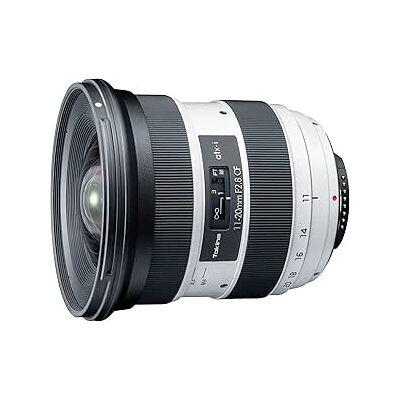 Objectif zoom grand-angle blanc Tokina pour Nikon F - Zoom F2.8 - Publicité Objectif zoom grand-angle blanc Tokina pour Nikon F - Zoom F2.8 - Publicité