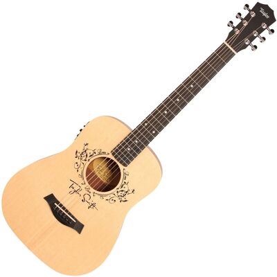 Taylor Guitars Guitare de voyage Taylor Swift Modèle Taylor Baby avec Micro - Publicité Taylor Guitars Guitare de voyage Taylor Swift Modèle Taylor Baby avec Micro - Publicité