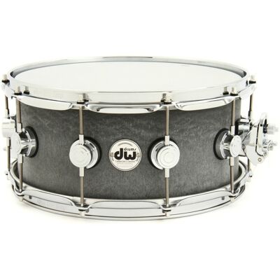 DW Drums Collectors Series 14" x 6.5" Concrete Snare Drum - Publicité DW Drums Collectors Series 14" x 6.5" Concrete Snare Drum - Publicité