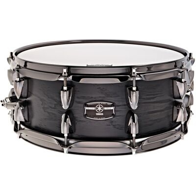 Yamaha Live Custom Hybrid 14" x 5.5" Snare Drum Charcoal Sunburst - Publicité Yamaha Live Custom Hybrid 14" x 5.5" Snare Drum Charcoal Sunburst - Publicité