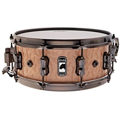 Mapex Black Panther Pegasus 14 x 5.5 Maple/Walnut Snare Drum - Publicité Mapex Black Panther Pegasus 14 x 5.5 Maple/Walnut Snare Drum - Publicité