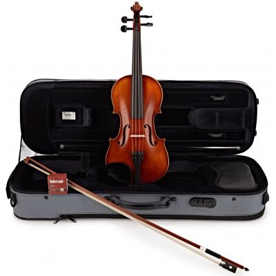 Conrad Goetz Menuett-Signature 98 Violin Outfit - Publicité Conrad Goetz Menuett-Signature 98 Violin Outfit - Publicité