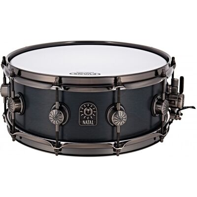 Natal Originals Walnut 14 x 5.5" Snare Drum Cerulean Blue - Publicité Natal Originals Walnut 14 x 5.5" Snare Drum Cerulean Blue - Publicité