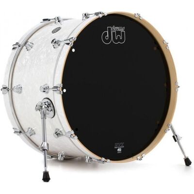 DW Drums DW Performance Series™ 18" x 14" Bass Drum White Marine - Publicité DW Drums DW Performance Series™ 18" x 14" Bass Drum White Marine - Publicité