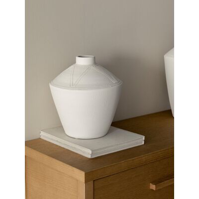 Marked vase céramique petit - Kenay Home - Publicité Marked vase céramique petit - Kenay Home - Publicité