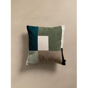 Tamba coussin vert - Kenay Home - Publicité Tamba coussin vert - Kenay Home - Publicité
