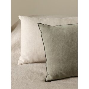 Over coussin vert d'hiver - Kenay Home - Publicité Over coussin vert d'hiver - Kenay Home - Publicité