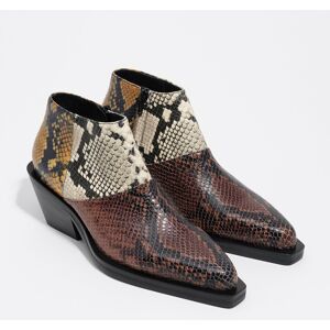 BIMBA Y LOLA Chaussure montante type santiag cuir patchwork serpent 41 - Publicité BIMBA Y LOLA Chaussure montante type santiag cuir patchwork serpent 41 - Publicité