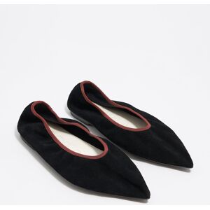 BIMBA Y LOLA Ballerine bout pointu croûte de cuir noir 36 - Publicité BIMBA Y LOLA Ballerine bout pointu croûte de cuir noir 36 - Publicité