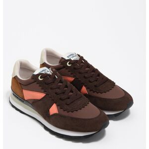 BIMBA Y LOLA Basket technique 13 19 noire 41 - Publicité BIMBA Y LOLA Basket technique 13 19 noire 41 - Publicité