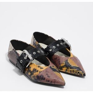 BIMBA Y LOLA Ballerine patchwork serpent 40 - Publicité BIMBA Y LOLA Ballerine patchwork serpent 40 - Publicité