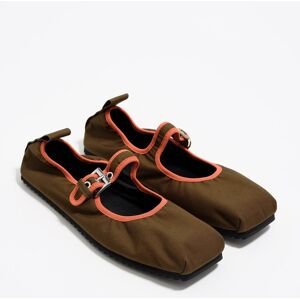 BIMBA Y LOLA Ballerine en tissu ciré vert 39 - Publicité BIMBA Y LOLA Ballerine en tissu ciré vert 39 - Publicité