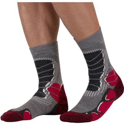 Chaussettes de randonnée MONNET Trek Extra Light (Rouge) 45-46 - Publicité Chaussettes de randonnée MONNET Trek Extra Light (Rouge) 45-46 - Publicité
