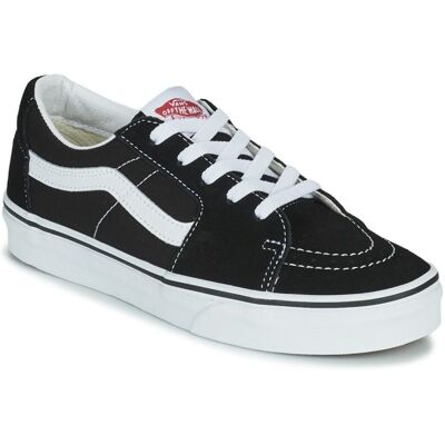 Chaussures VANS UA SK8-Low (Black/True White) Mixte 090 - Publicité Chaussures VANS UA SK8-Low (Black/True White) Mixte 090 - Publicité