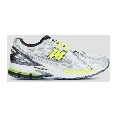 Baskets basses New Balance 1906 Jaune - Publicité Baskets basses New Balance 1906 Jaune - Publicité