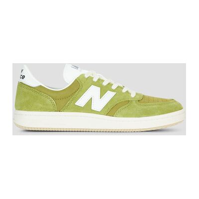 Baskets basses New Balance CT500 Vert - Publicité Baskets basses New Balance CT500 Vert - Publicité
