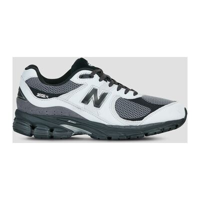 Baskets basses New Balance 2002 Gris - Publicité Baskets basses New Balance 2002 Gris - Publicité