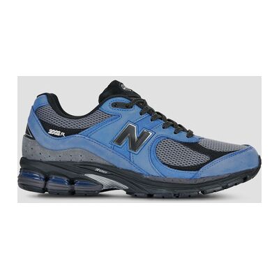 Baskets basses New Balance 2002 Bleu - Publicité Baskets basses New Balance 2002 Bleu - Publicité