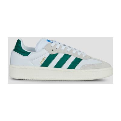 Baskets basses adidas SAMBA XLG Blanc - Publicité Baskets basses adidas SAMBA XLG Blanc - Publicité